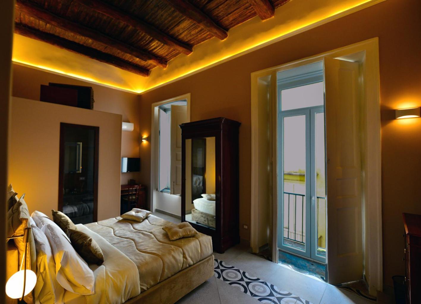 Hotel Xenia Neapolis Extérieur photo