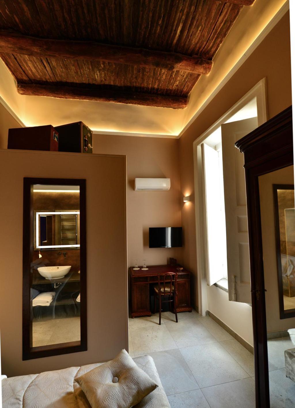 Hotel Xenia Neapolis Extérieur photo