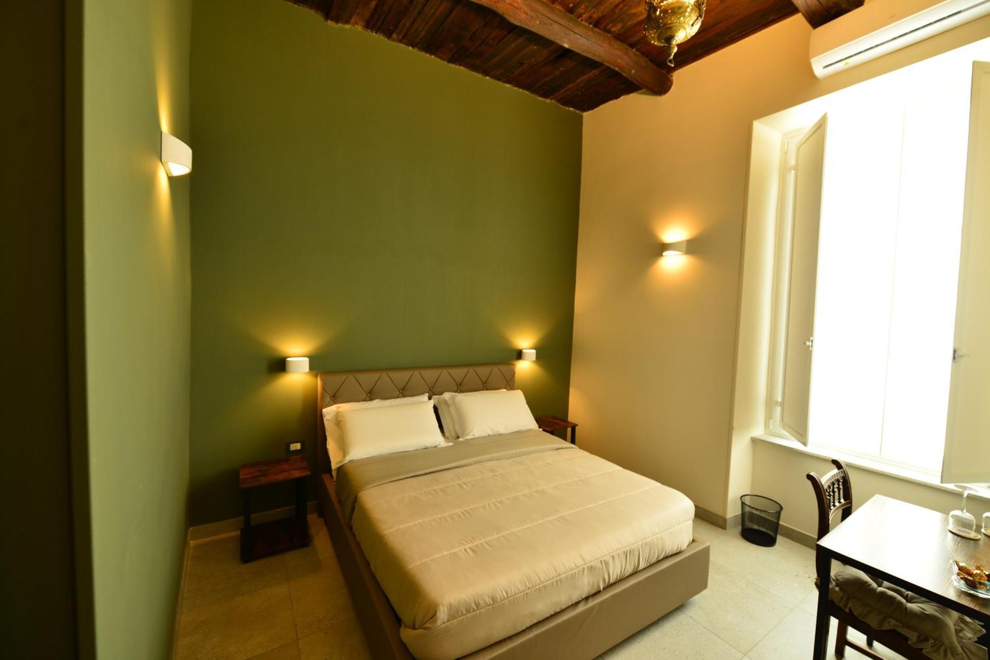 Hotel Xenia Neapolis Extérieur photo