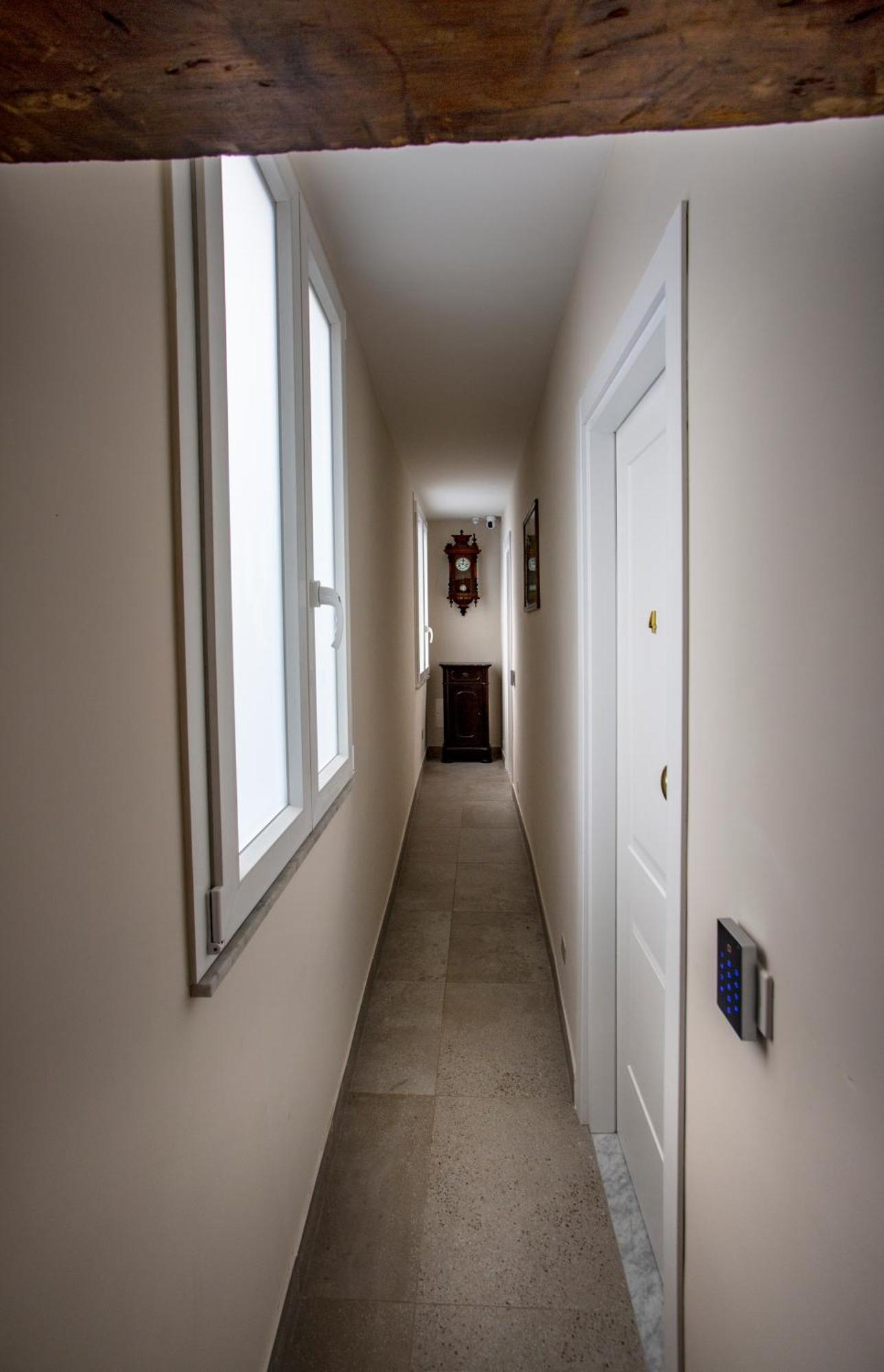 Hotel Xenia Neapolis Extérieur photo