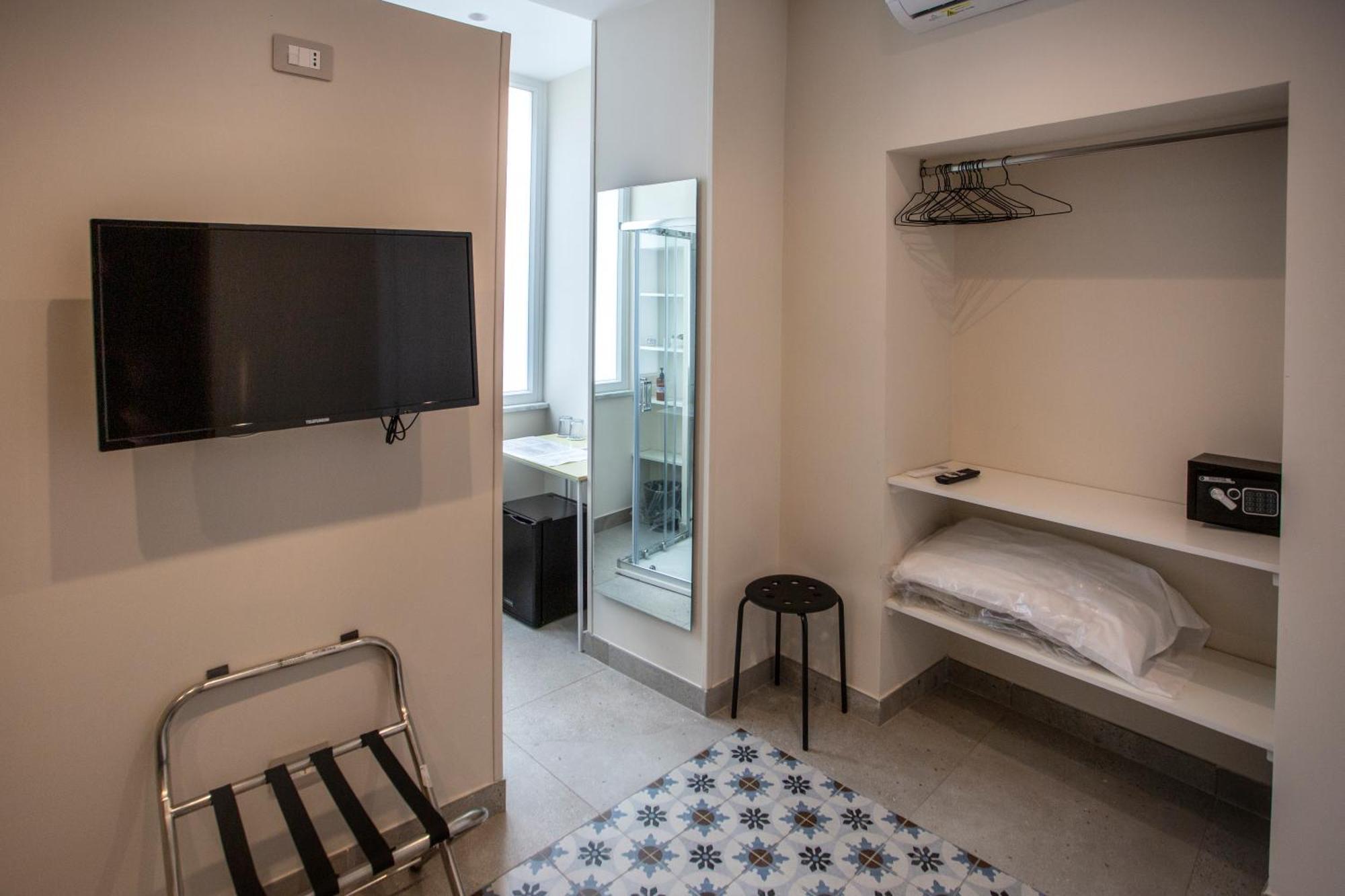 Hotel Xenia Neapolis Extérieur photo