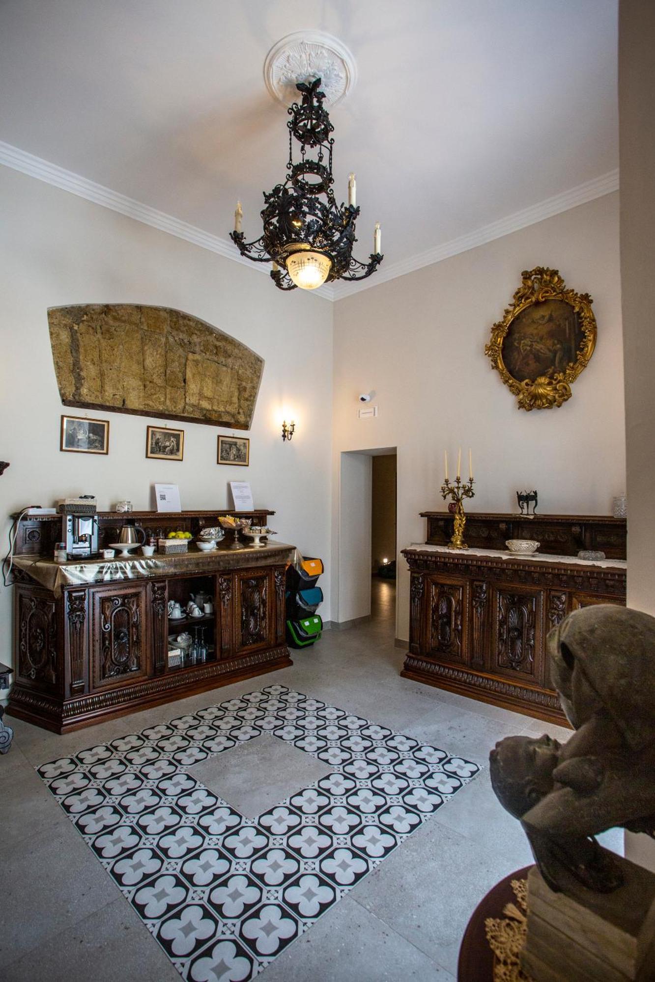 Hotel Xenia Neapolis Extérieur photo