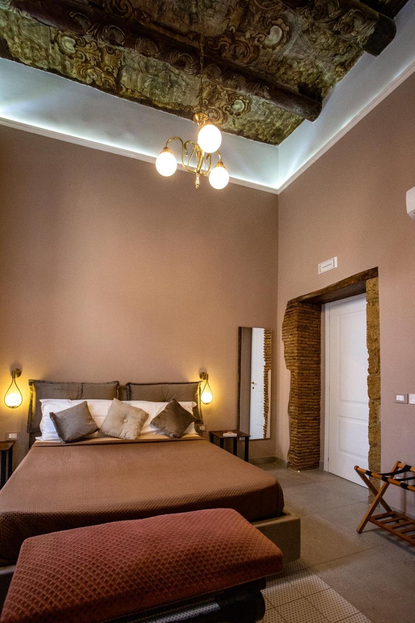 Hotel Xenia Neapolis Extérieur photo